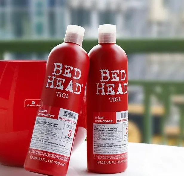 Dầu gội cặp Bed Head màu đỏ