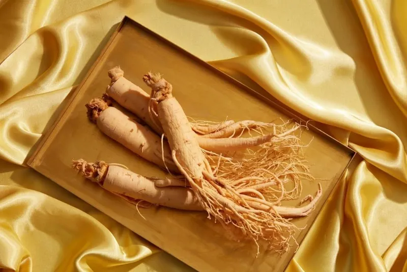 alt text: Công dụng của nước hồng sâm Korean Red Ginseng Gold